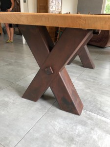 table en bois et métal                    