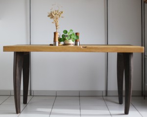 table en bois et métal                    
